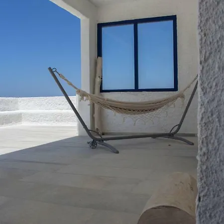 Akrotiri 别墅 Engaraí