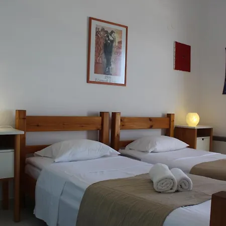 Vila Akrotiri *