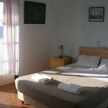Vila Akrotiri *